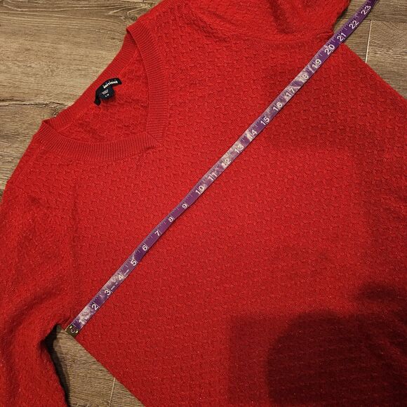 Women's Red Sweater Sz L Basketweave Knit Sparkle Crewneck Pullover Long Sleeve - Picture 4 of 8